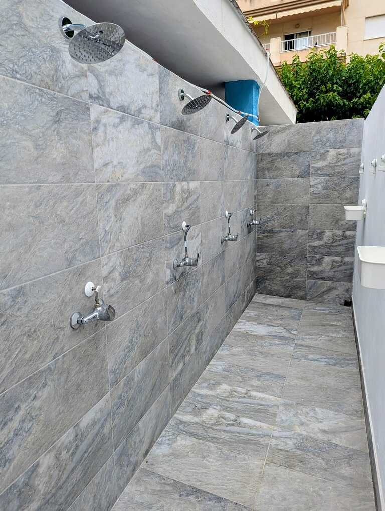 duchas-camping-la-herradura